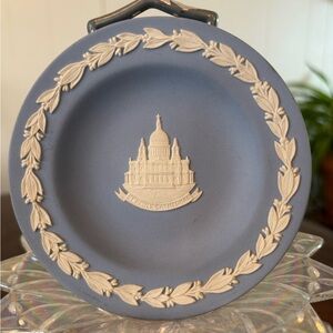 Wedgwood Jasperware St Paul’s Cathedral Trinket Dish